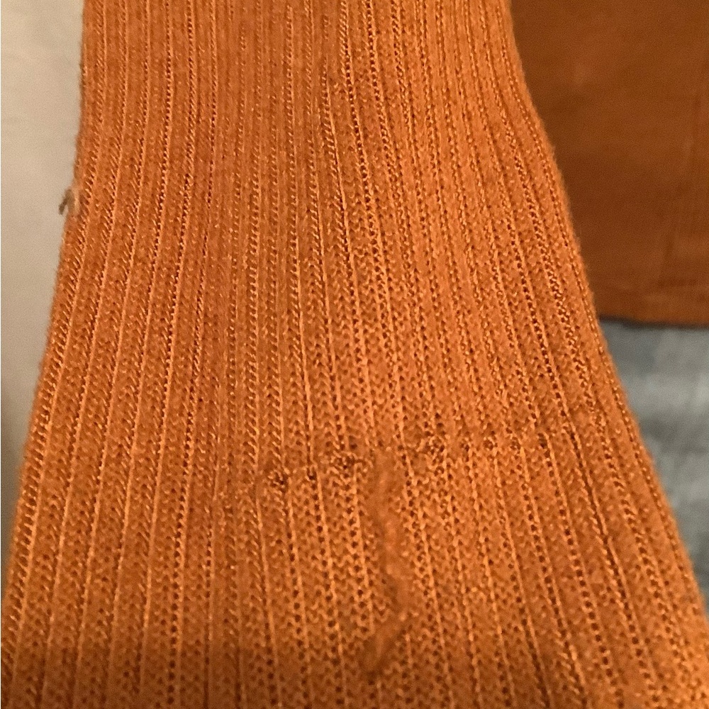 Free Assembly Women's XS Button-Up Orange Sweater - Picture 9 of 11